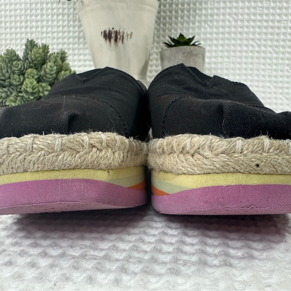 Black Canvas Espadrille Flats - Picture 7 of 9